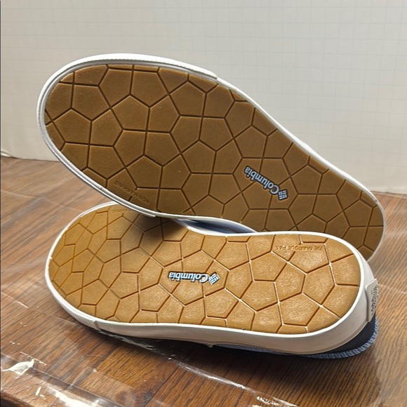 Columbia Blue Skate-Style Sneakers with Vulcanized Soles - Picture 5 of 6